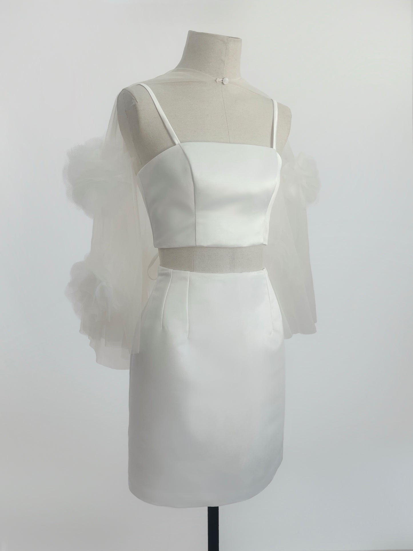 Clavel Top and Short Skirt Set with Cape