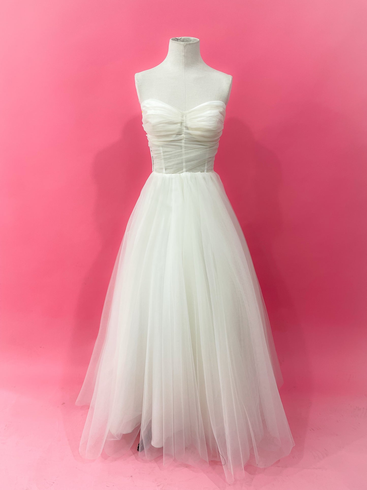 Muestra Vestido Dafne marfil talla 12-14
