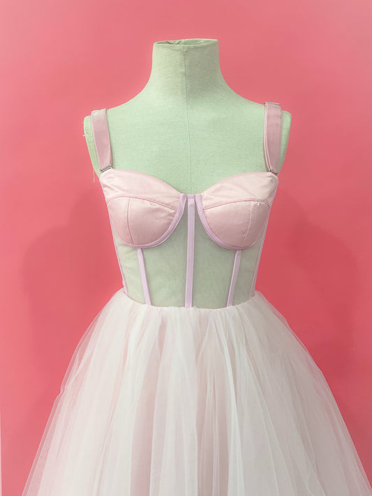 Muestra Vestido Camila rosa pastel talla 4