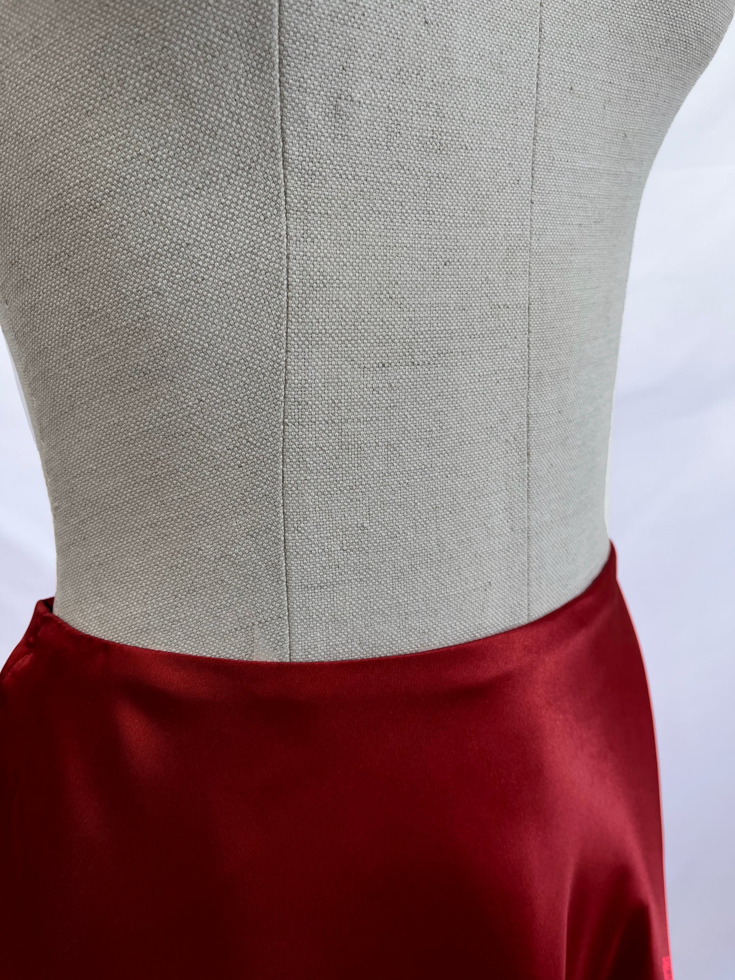 Eos Cherry Skirt