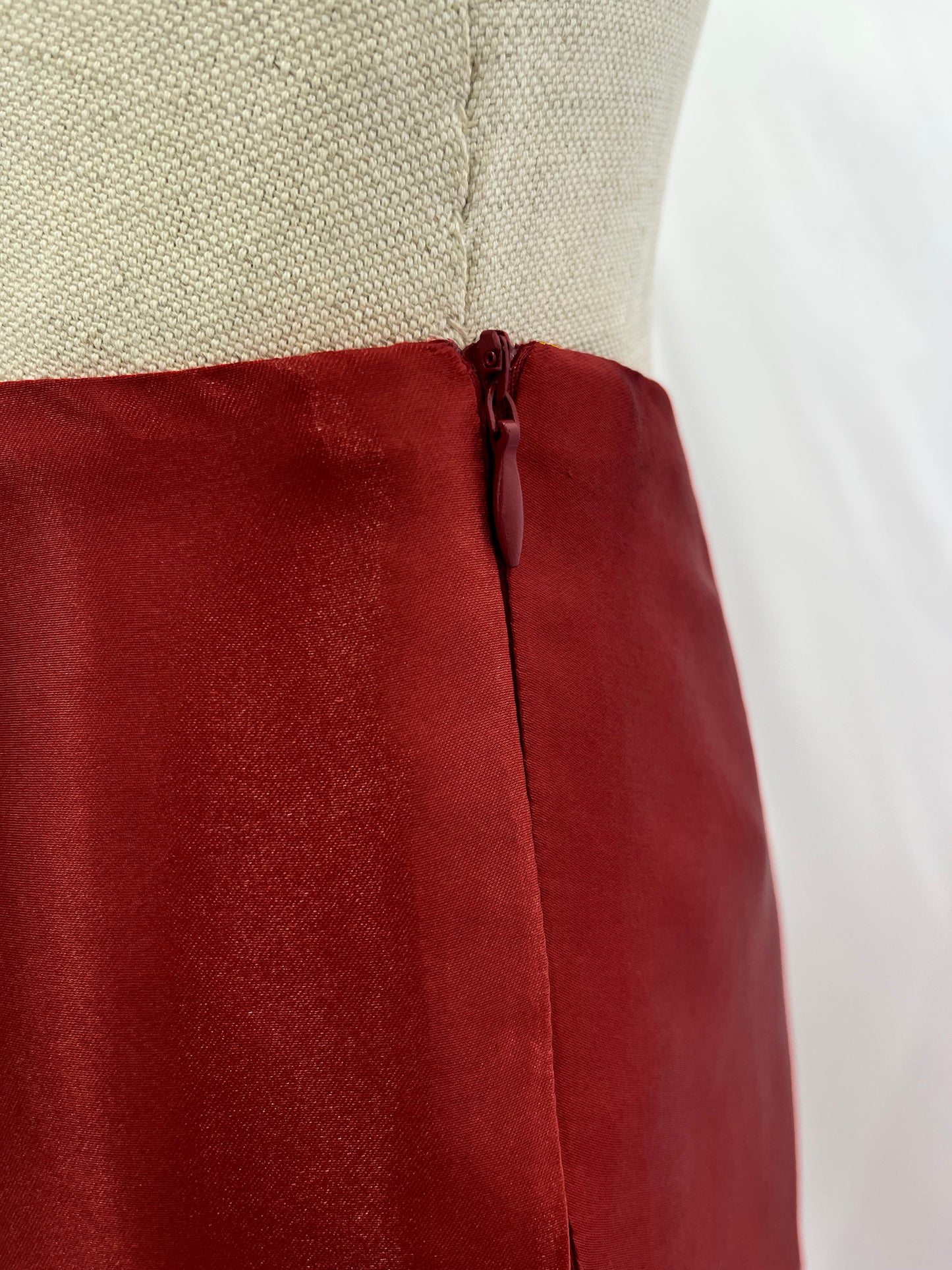 Eos Cherry Skirt